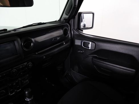 Used 2023 Jeep Wrangler Unlimited Sport AWD/4WD image 33