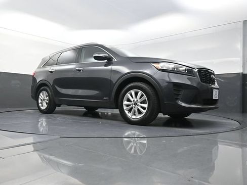 Used 2019 Kia Sorento AWD w/ LX Convenience Package image 20