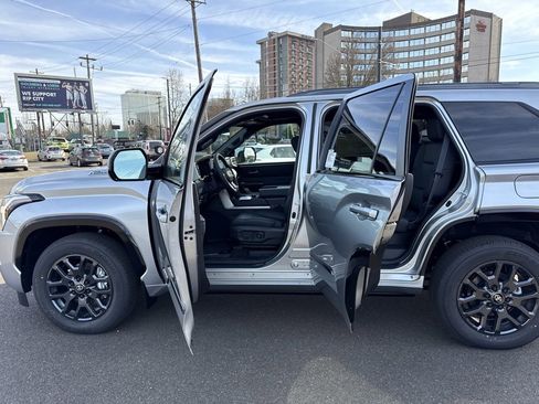 New 2026 Toyota Sequoia Platinum image 21
