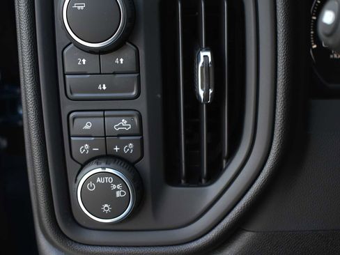 New 2026 Chevrolet Silverado 2500 Custom w/ Custom Value Package image 20