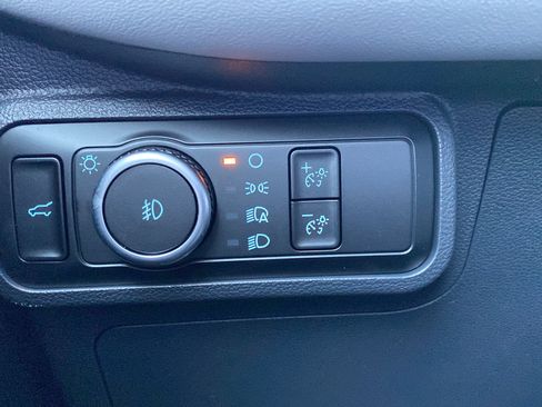 New 2026 Ford Explorer Active w/ Active Comfort Package AWD/4WD image 32