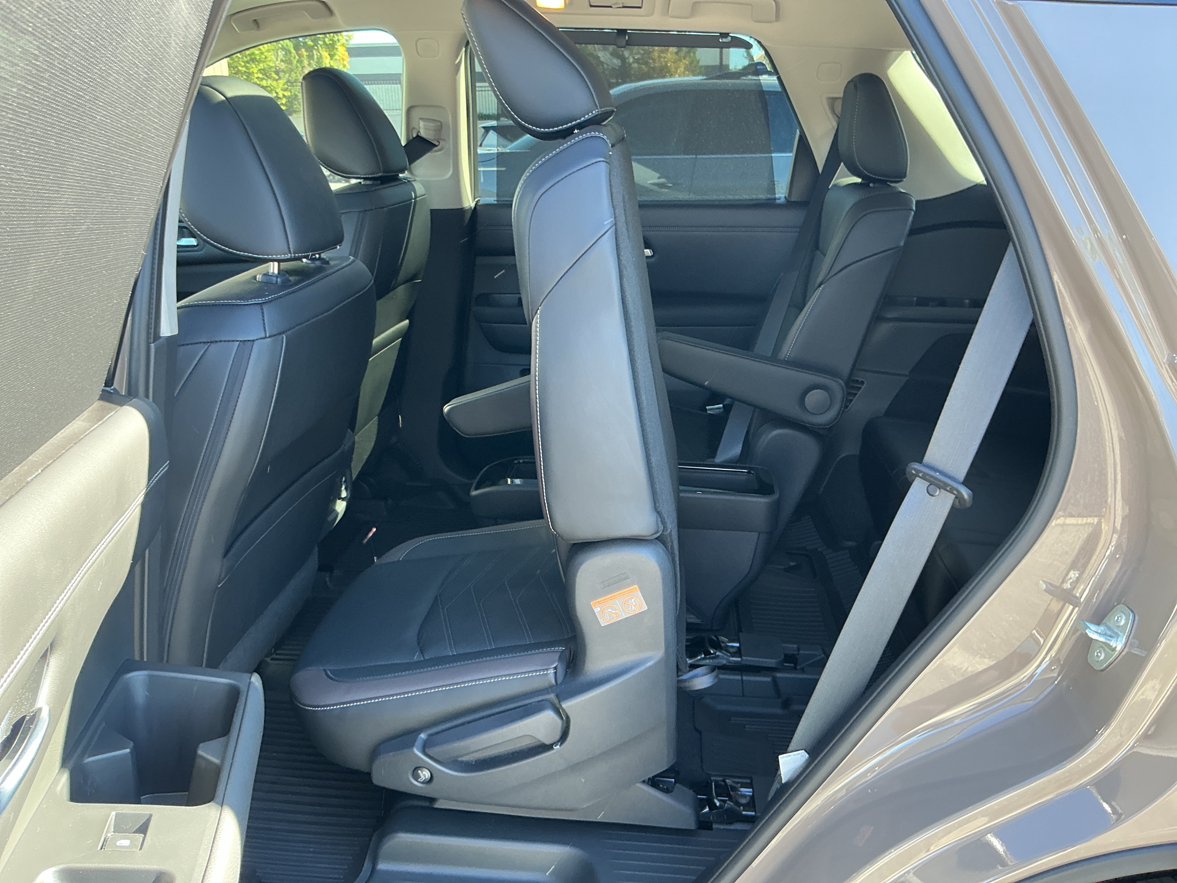 Certified 2023 Nissan Pathfinder Platinum AWD/4WD image 26
