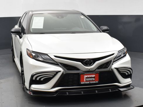Used 2023 Toyota Camry XSE w/ Navigation Package AWD/4WD image 7