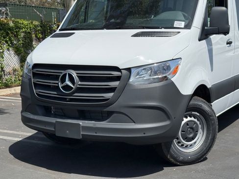 New 2026 Mercedes-Benz Sprinter 2500 image 3