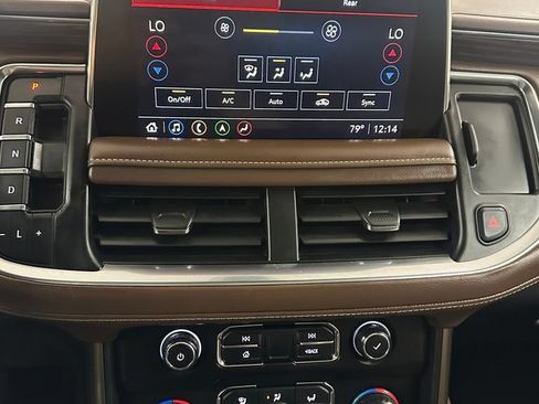 Used 2021 Chevrolet Tahoe High Country w/ Premium Package AWD/4WD image 21