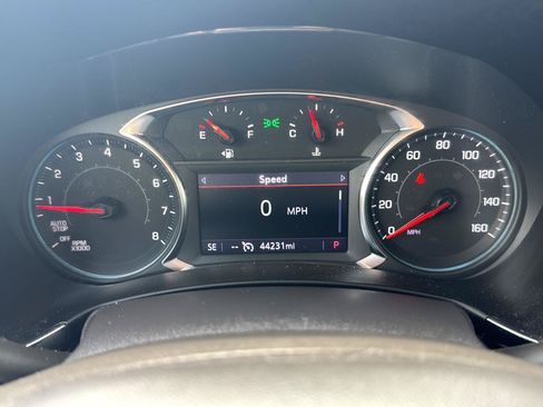 Used 2024 Chevrolet Equinox Premier w/ Redline Edition FWD image 16
