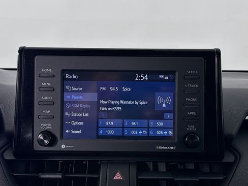 Used 2021 Toyota RAV4 LE AWD/4WD image 14