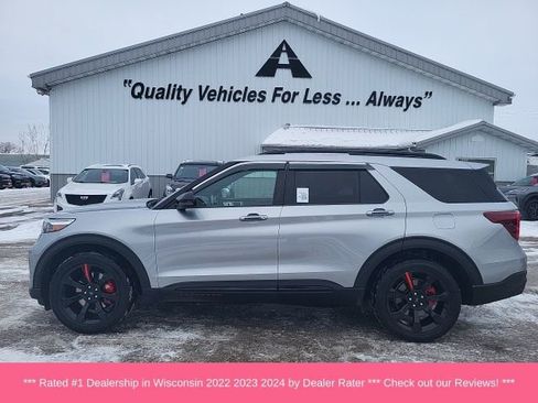 Used 2020 Ford Explorer ST w/ ST Street Pack image 32