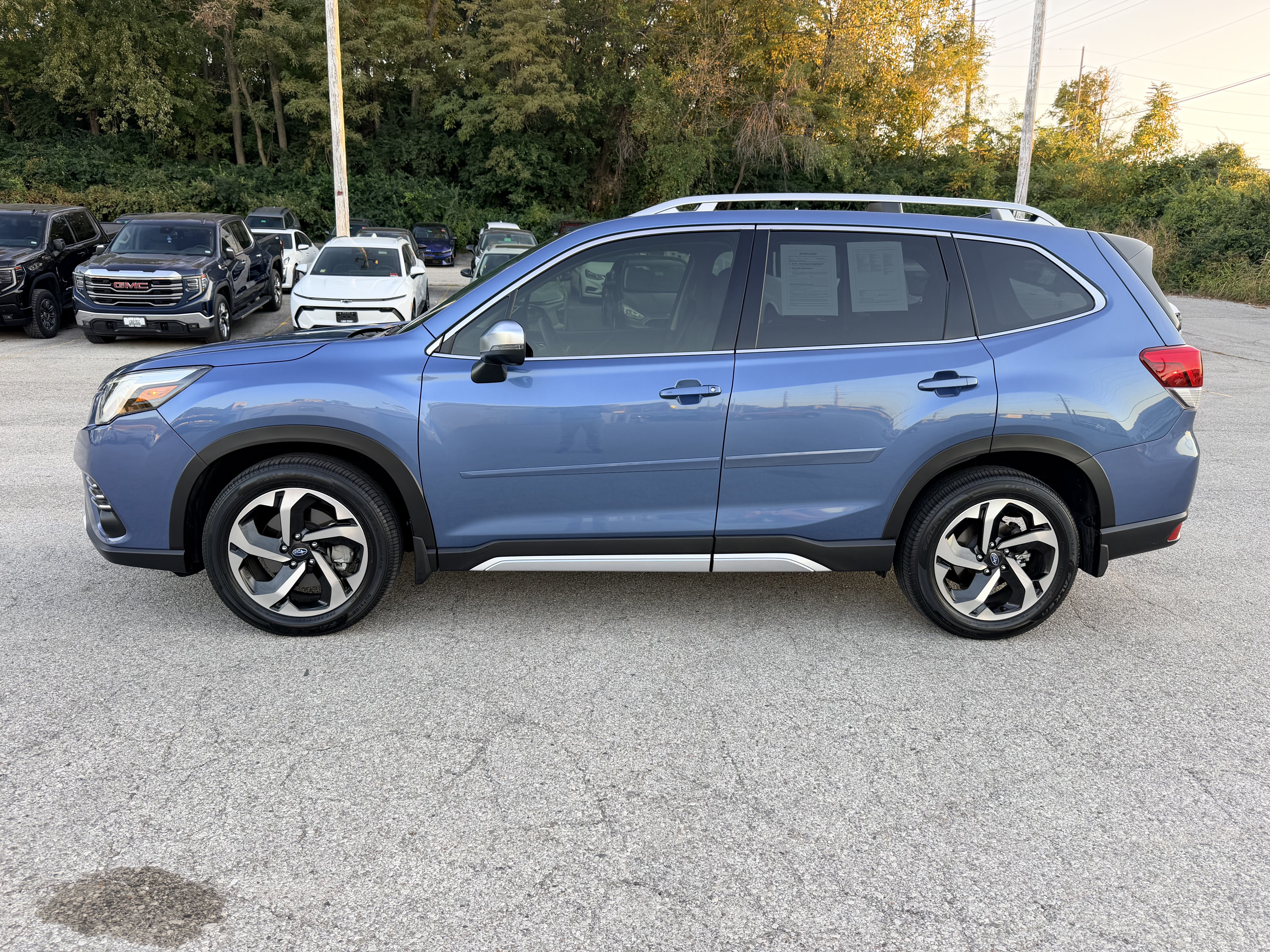 Used 2024 Subaru Forester Touring w/ Convenience Package AWD/4WD image 4