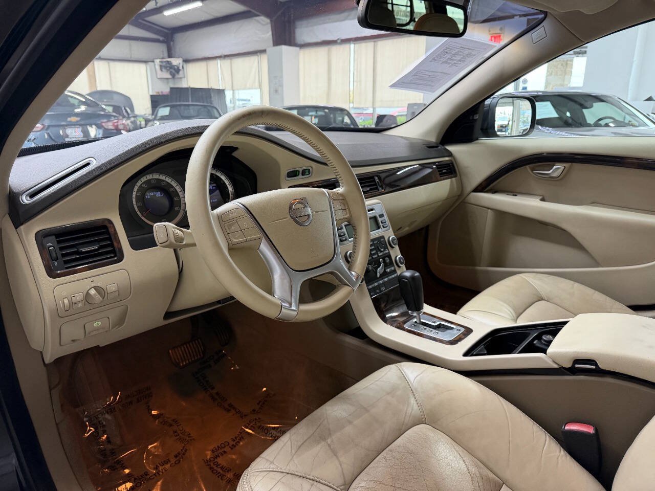 Used 2010 Volvo XC70 T6 AWD/4WD image 18