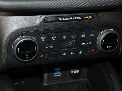 Used 2021 Ford Bronco Sport Outer Banks w/ Outer Banks Package (96D) image 30