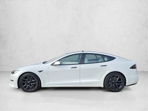 Used 2022 Tesla Model S image 8