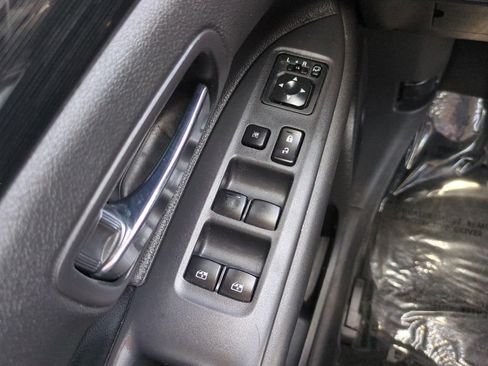Used 2017 Mitsubishi Outlander GT AWD/4WD image 19