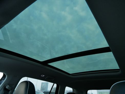 New 2026 Volkswagen Atlas SEL Premium R-Line image 12