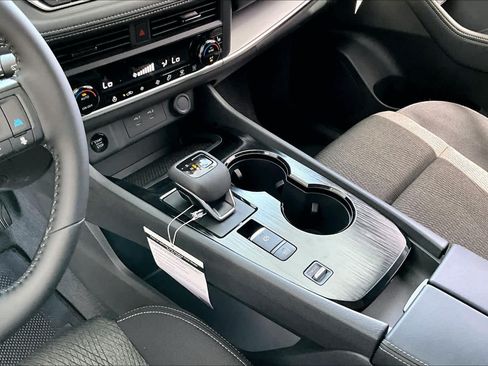 New 2026 Nissan Rogue SV w/ Cold Weather Package FWD image 7