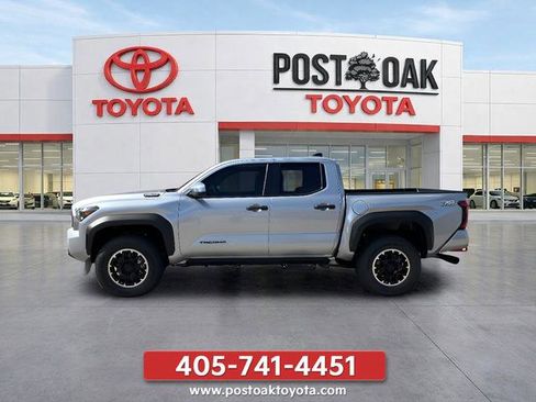 New 2026 Toyota Tacoma TRD Off-Road AWD/4WD image 4