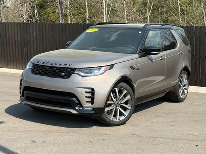 Certified 2025 Land Rover Discovery Dynamic SE