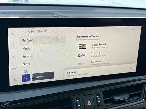 Used 2023 Lexus ES 300h w/ Premium Package FWD image 20