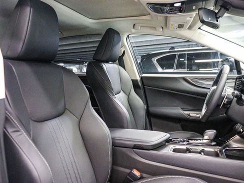 Used 2025 Lexus NX 350 AWD w/ Cold Area Package image 17