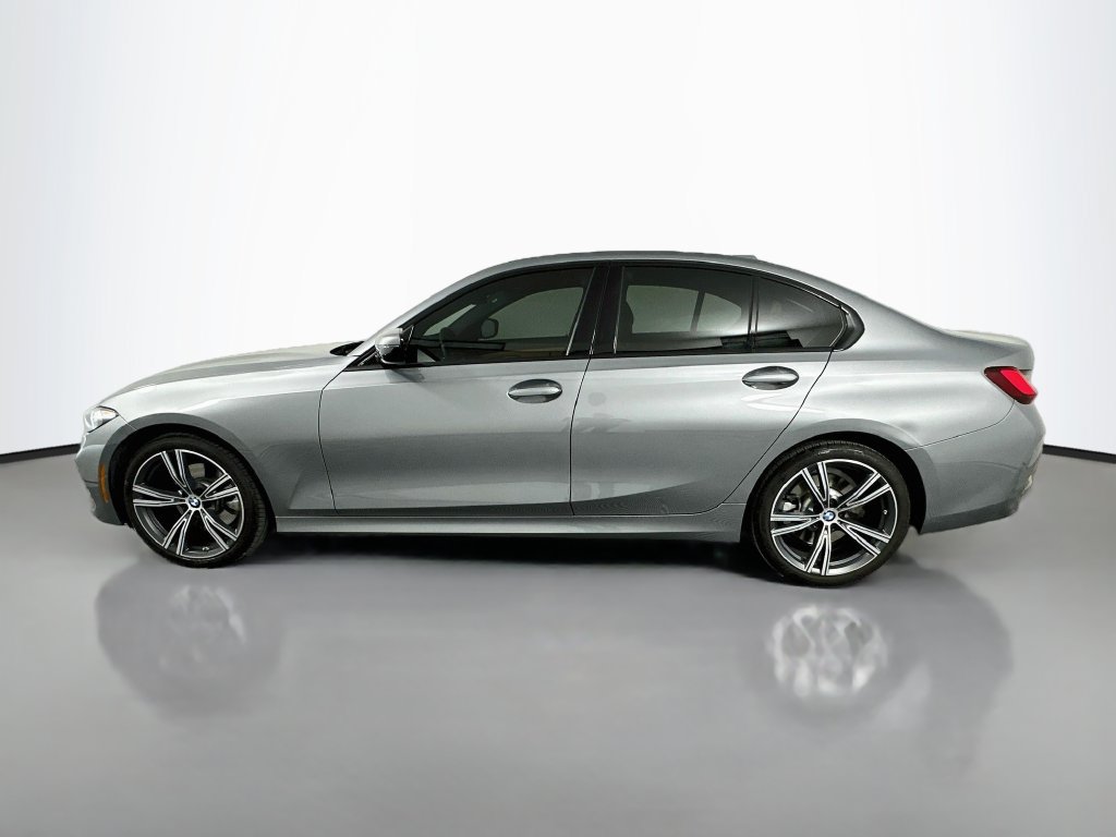 Used 2023 BMW 330i Sedan w/ Premium Package RWD image 8