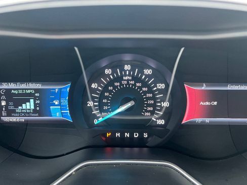 Used 2014 Ford Fusion SE FWD image 35