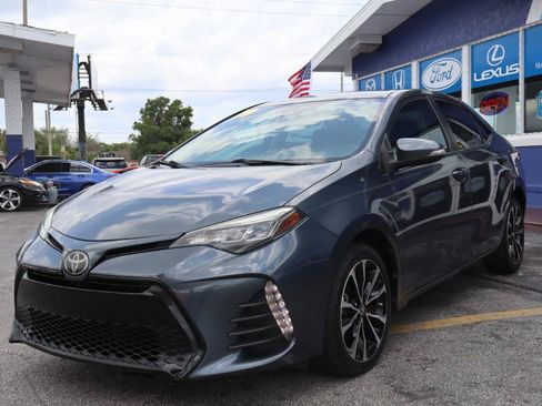 Used 2019 Toyota Corolla SE FWD image 6