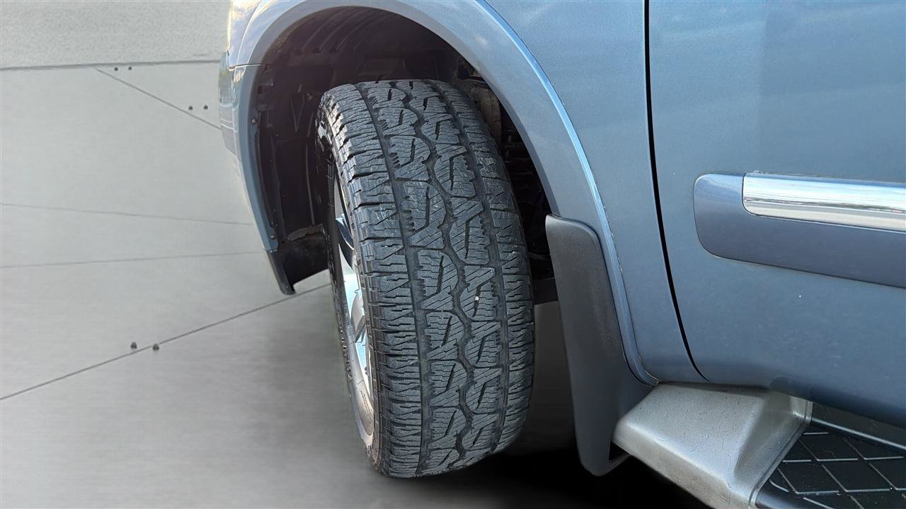 Used 2011 Nissan Armada Platinum AWD/4WD image 39