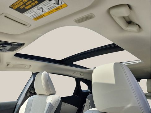 Used 2024 Lexus RX 450h AWD w/ Luxury Package image 7