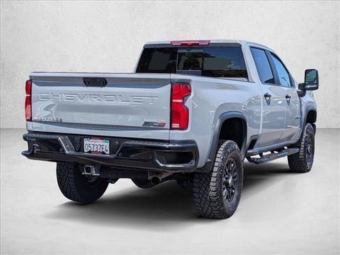 Used 2025 Chevrolet Silverado 2500 ZR2 AWD/4WD image 5