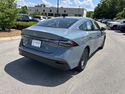 New 2026 Nissan Sentra SV w/ Floor Mat Package FWD image 7