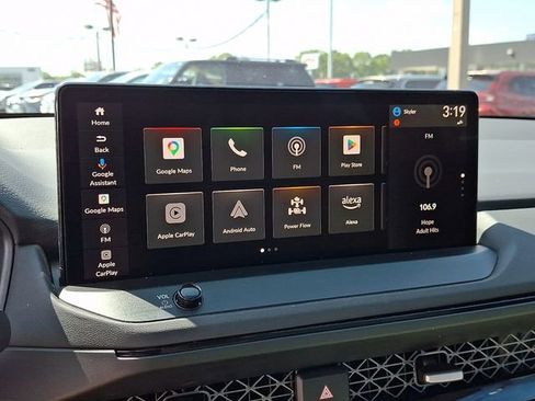 Used 2024 Honda Accord Touring image 17