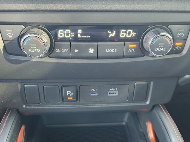 Used 2025 Nissan Frontier Pro-X RWD image 19