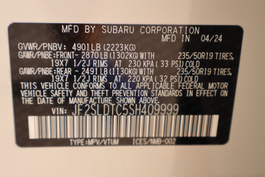 Certified 2025 Subaru Forester Touring AWD/4WD image 30