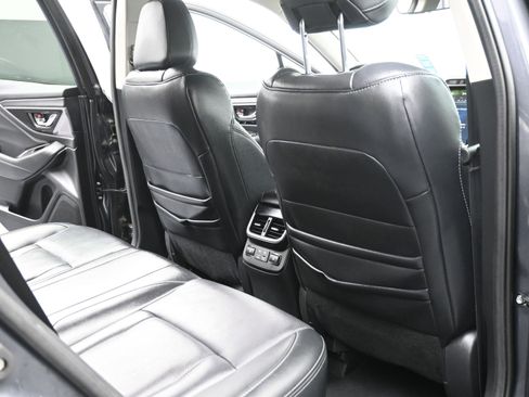 Used 2023 Subaru Outback Limited image 26