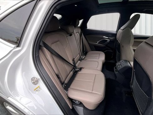New 2025 Audi Q5 Premium Plus AWD/4WD image 10