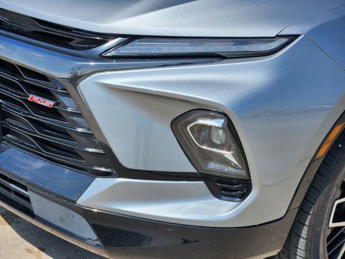 Used 2023 Chevrolet Blazer RS w/ Driver Confidence II Package image 28