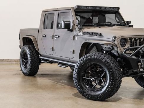 Used 2025 Jeep Gladiator Rubicon w/ Safety Group image 30