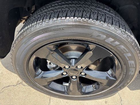 Used 2023 Jeep Grand Cherokee Altitude image 10