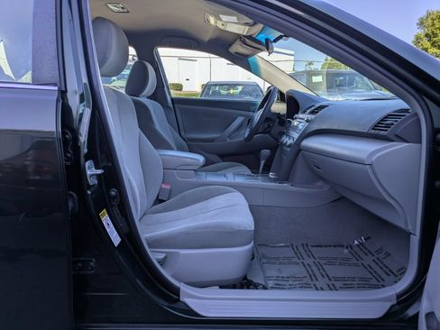Used 2011 Toyota Camry LE w/ LE Extra-Value Pkg FWD image 14
