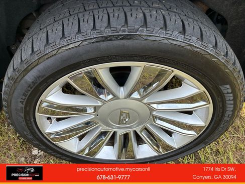 Used 2015 Cadillac Escalade Platinum image 42