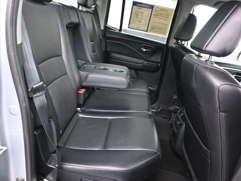 Used 2018 Honda Ridgeline RTL-T image 12
