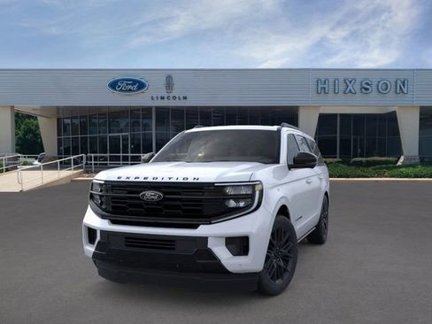 New 2025 Ford Expedition Platinum w/ Stealth Performance Package image 3