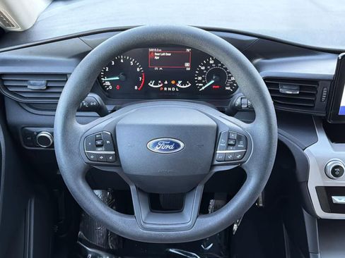 Used 2021 Ford Explorer Base image 11