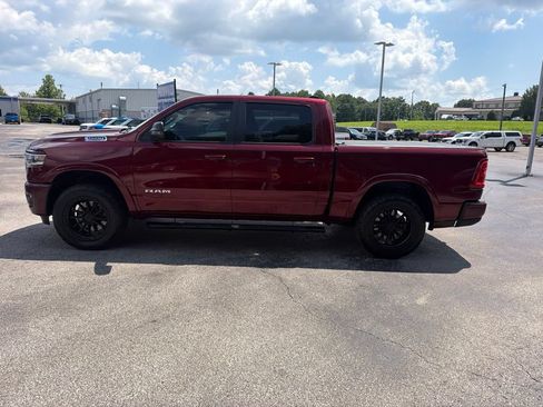 Used 2025 RAM 1500 Big Horn AWD/4WD image 6