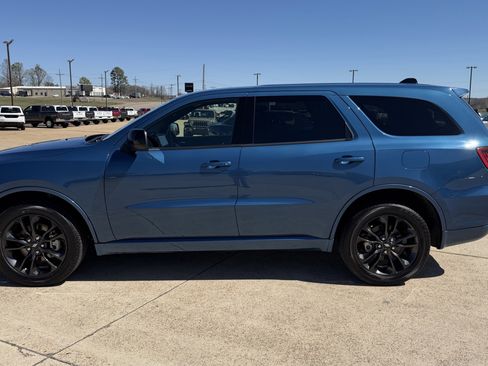 Used 2025 Dodge Durango GT image 4