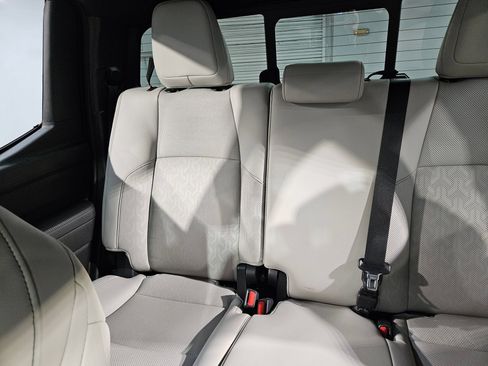Certified 2025 Toyota Tacoma Limited AWD/4WD image 12