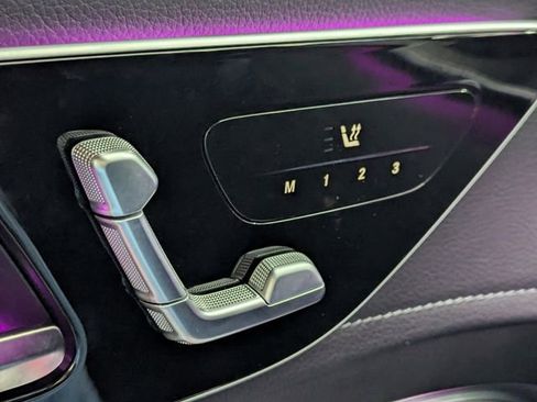 Used 2023 Mercedes-Benz EQE 500 4MATIC SUV image 17