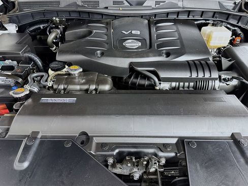 Used 2023 Nissan Armada Platinum w/ Captain's Chairs Package image 41