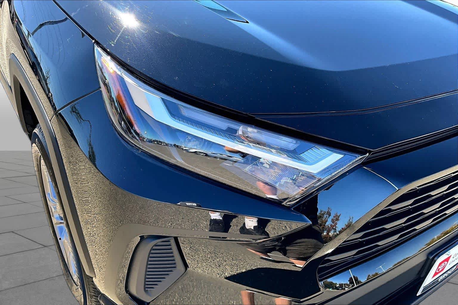 Certified 2025 Toyota RAV4 XLE w/ Convenience Package AWD/4WD image 27