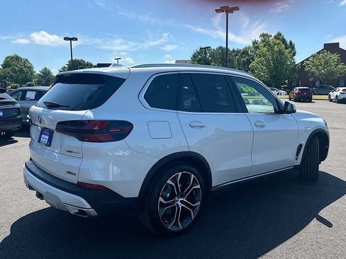 Used 2026 BMW X5 xDrive40i w/ Executive Package AWD/4WD image 7